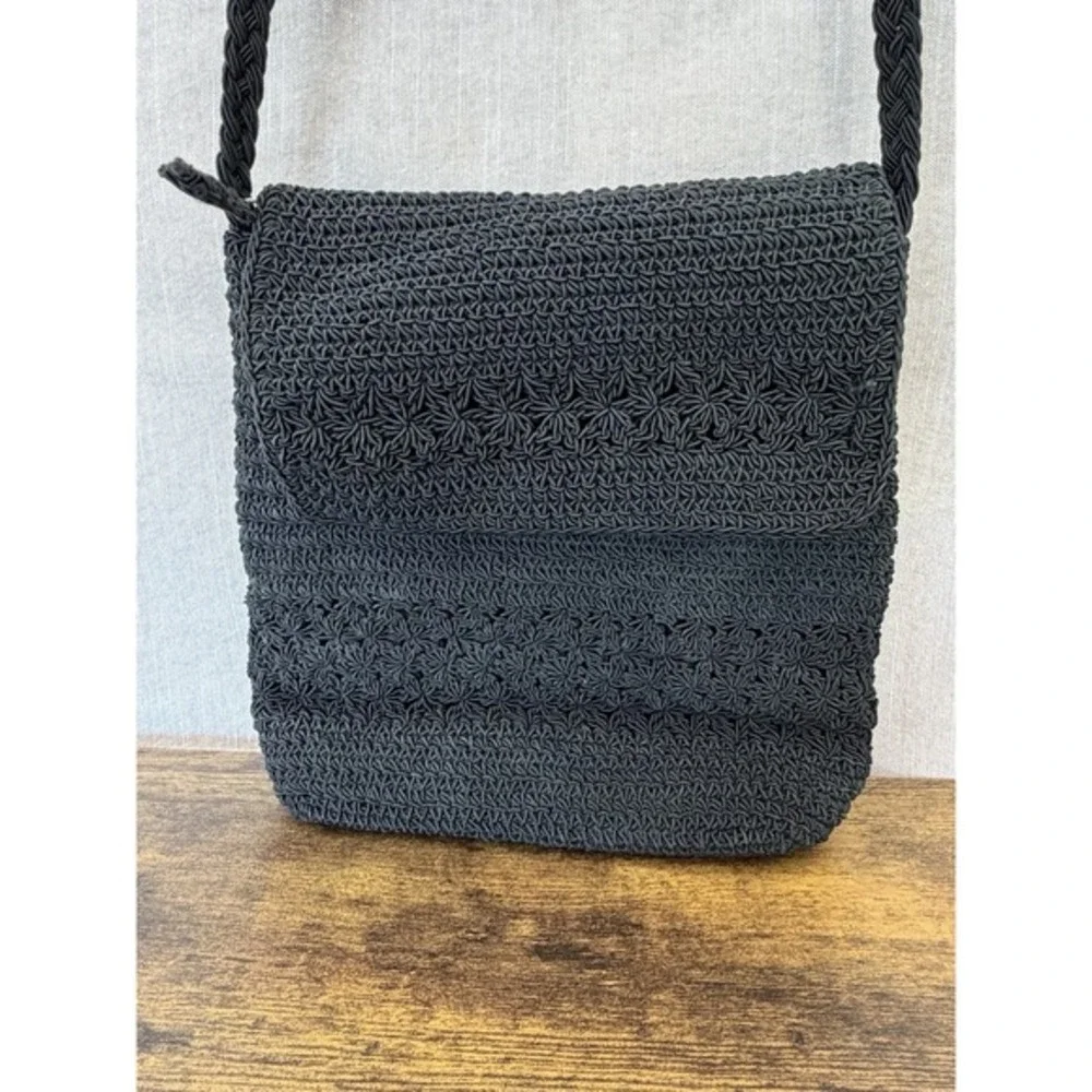 Amanda Smith Woven Shoulder HOBO Bag Purse Black Crochet Knit‎